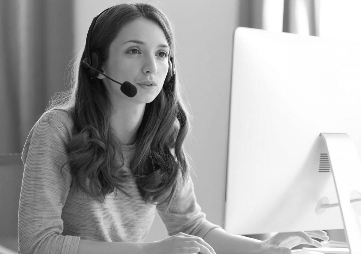 Analyse de données financières sur tableau de bord numérique